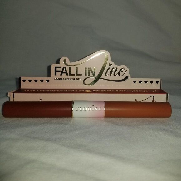 P.Louise Fall in Line Double Ended Liner - Cinnamon Stick and Brown Sugar - Picture 7 of 7